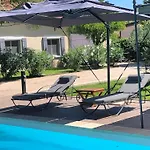Petite Maison En Provence