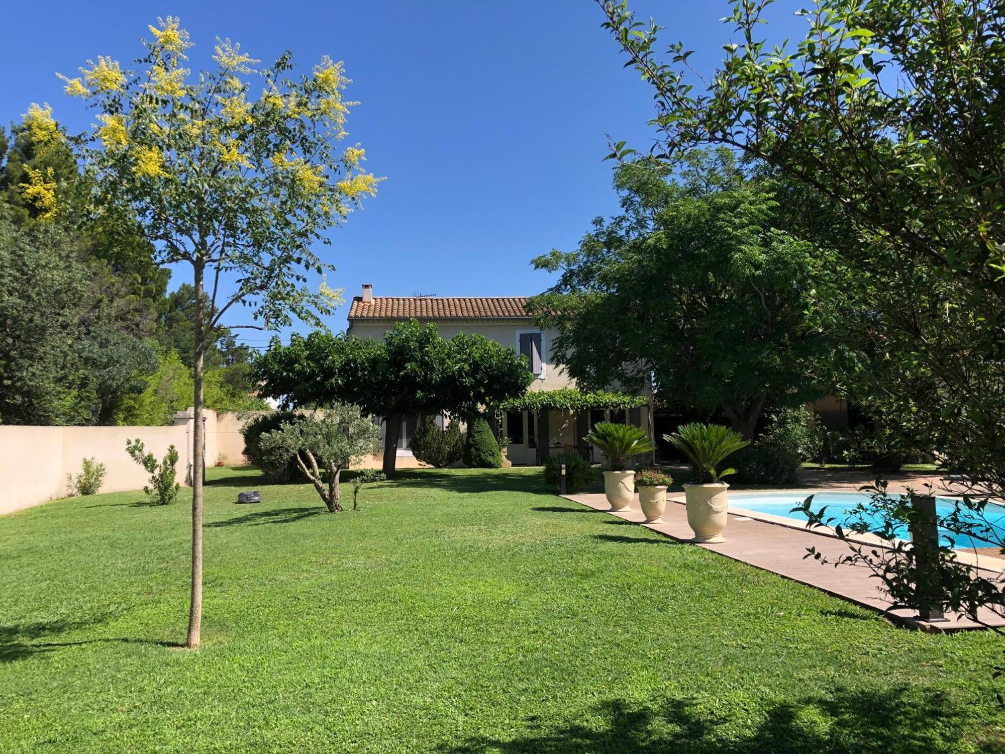 Petite Maison En Provence Guest house